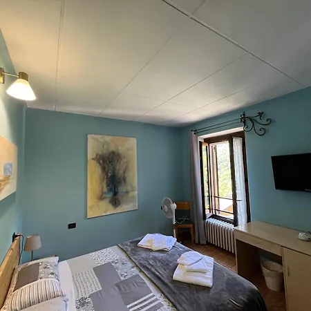 La Dell'oreste Apartamento Dizzasco